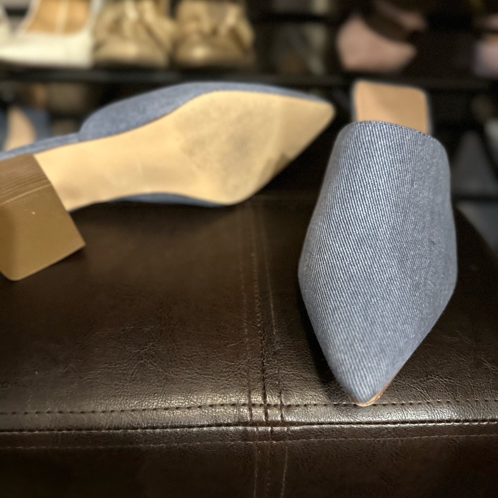 Blue Jean - Picture 3 of 5